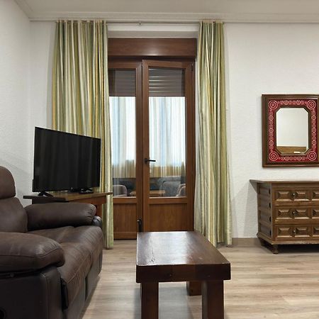 Hostal Aribel Longinos Серседиля Екстериор снимка