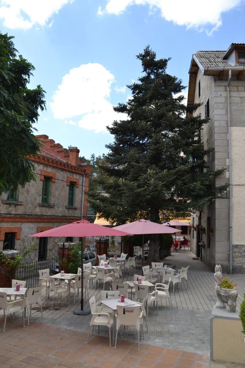 Hostal Aribel Longinos Серседиля Екстериор снимка